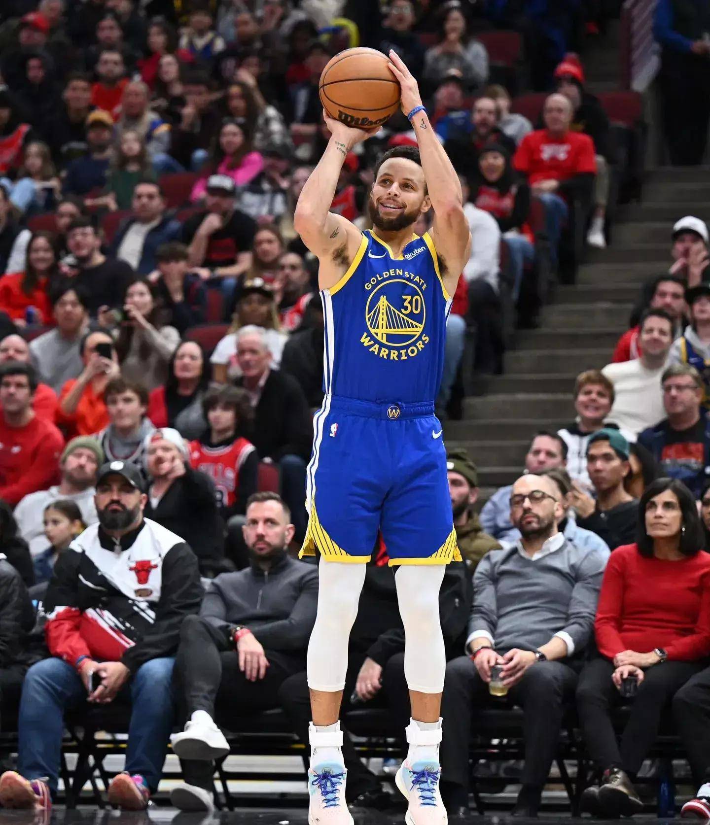 他以卓越的 他以卓越的