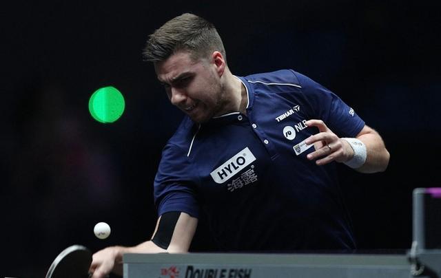 签下一位实 签下一位实