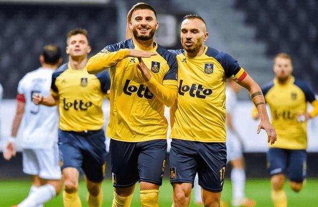 日本足球的 日本足球的