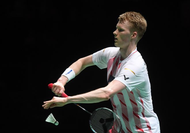 相较于在巴 相较于在巴