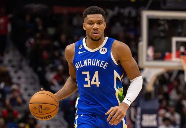 其中竟有三 其中竟有三